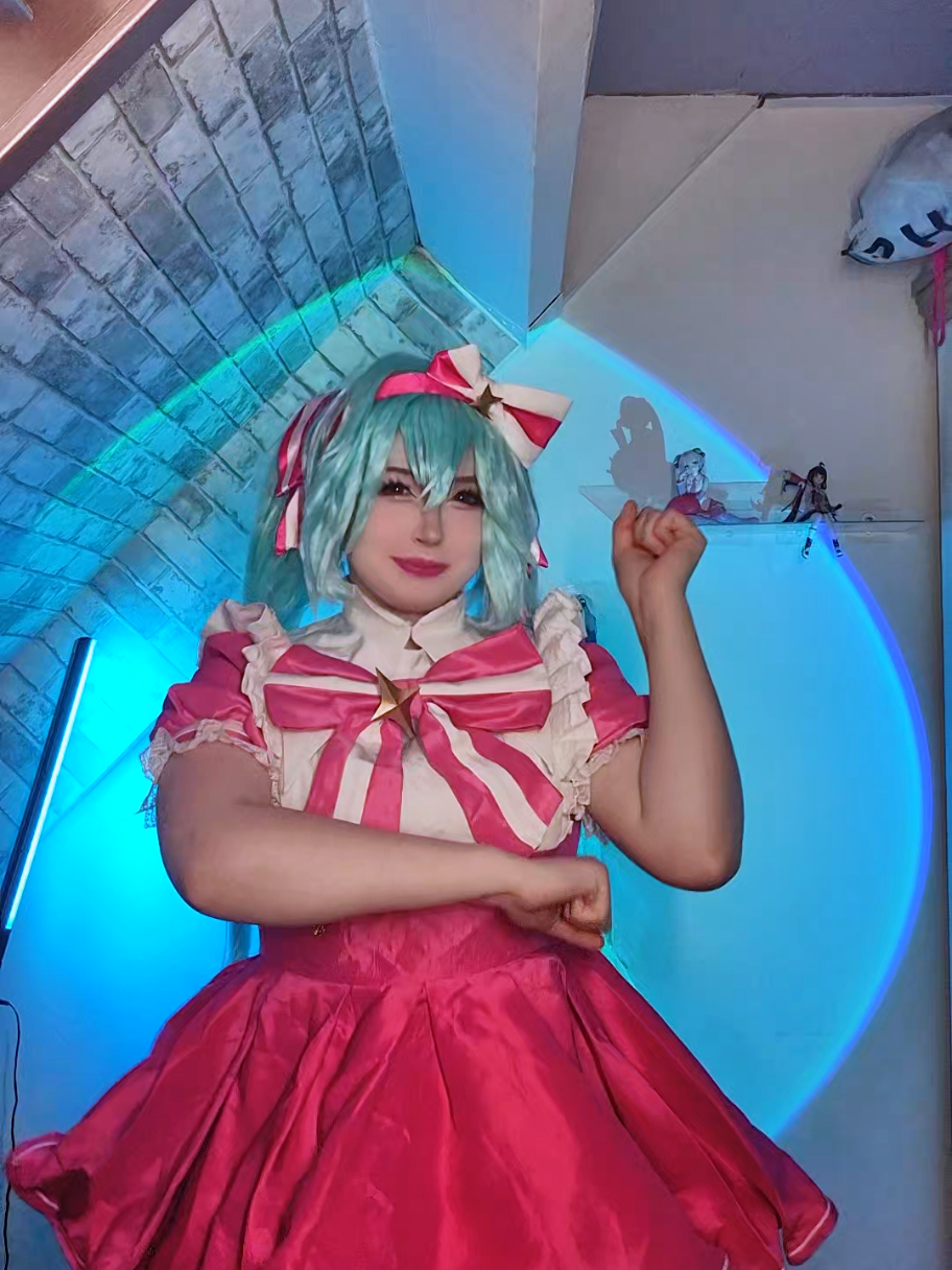@twitch.tv/nikari_cosplay