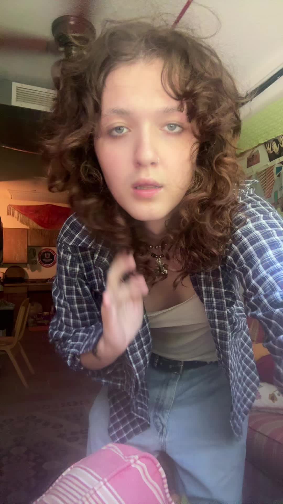 @ELLIE