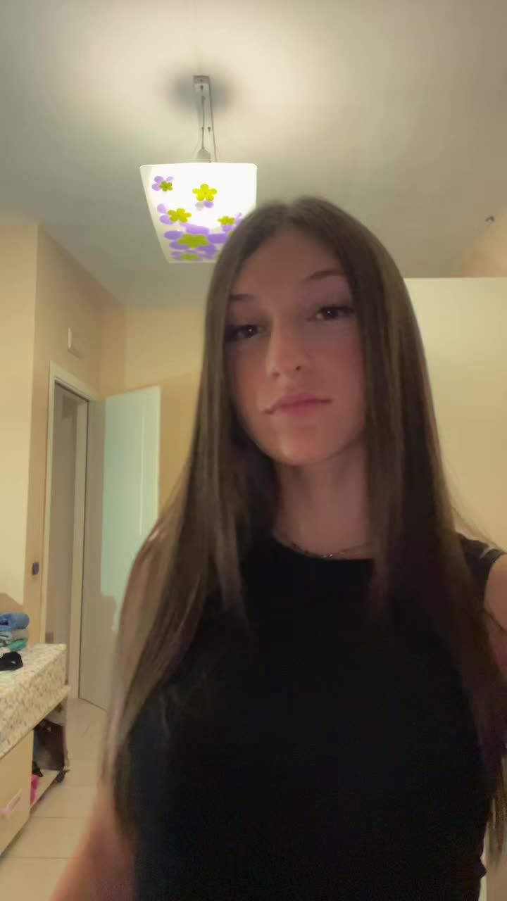 @𝐌