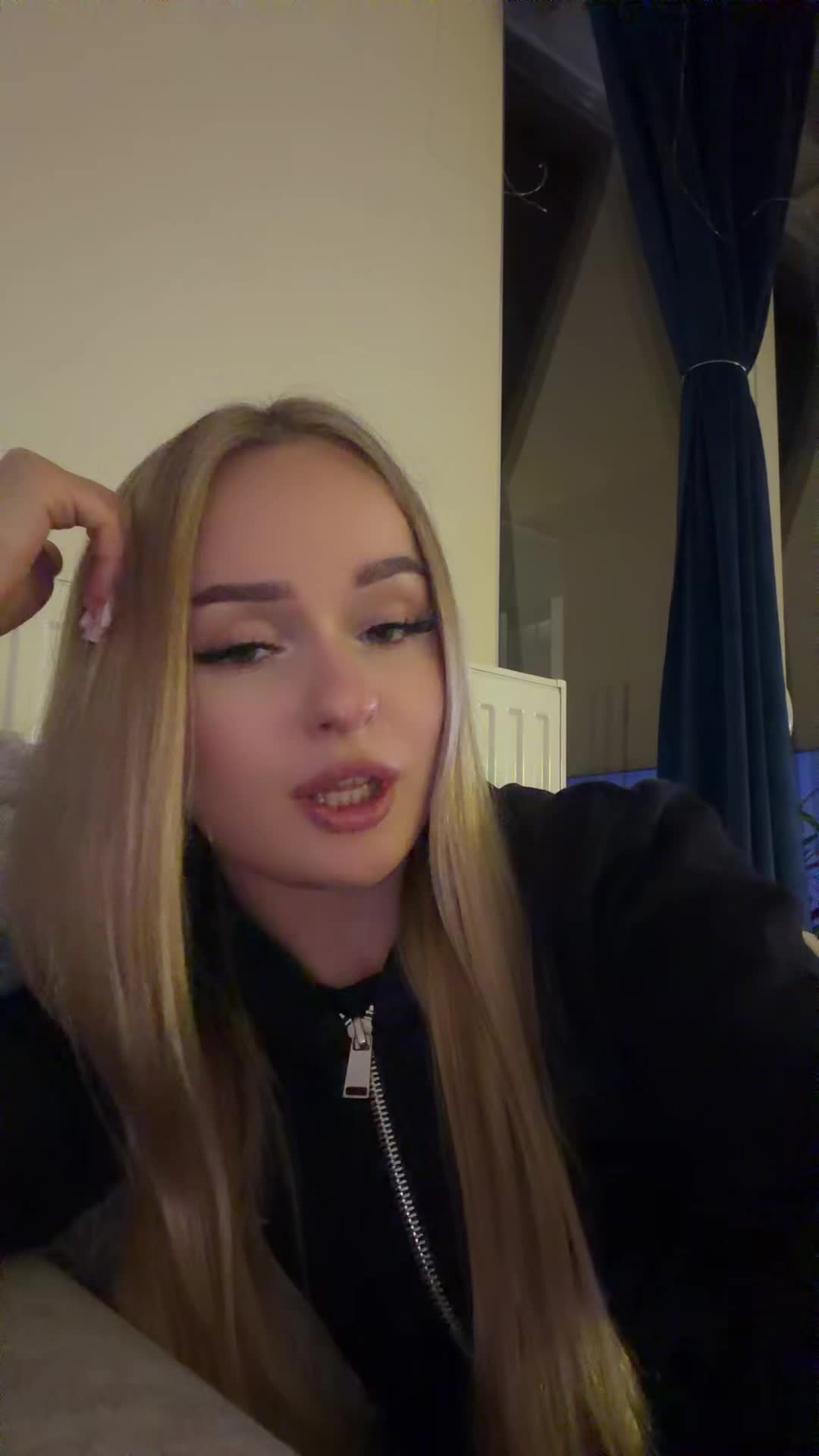 @sandra 🦦