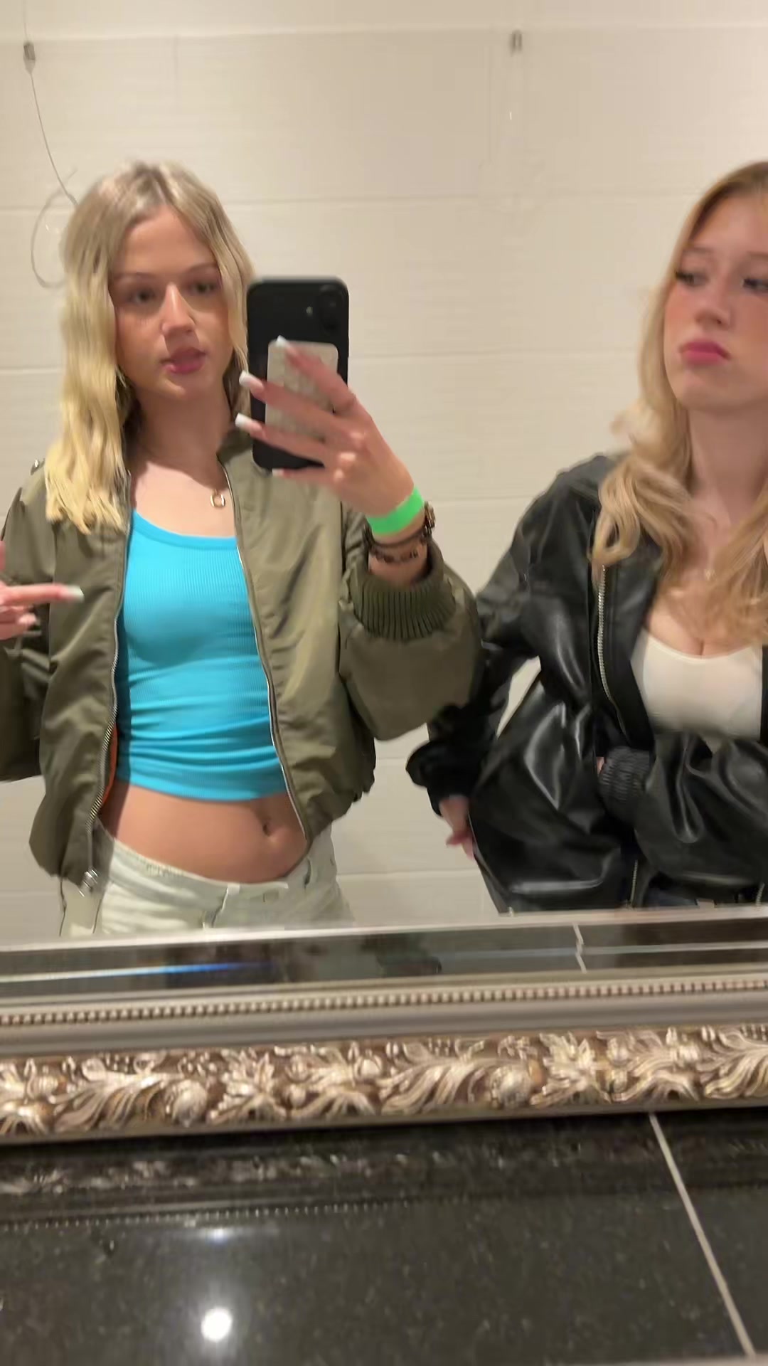 @sophie