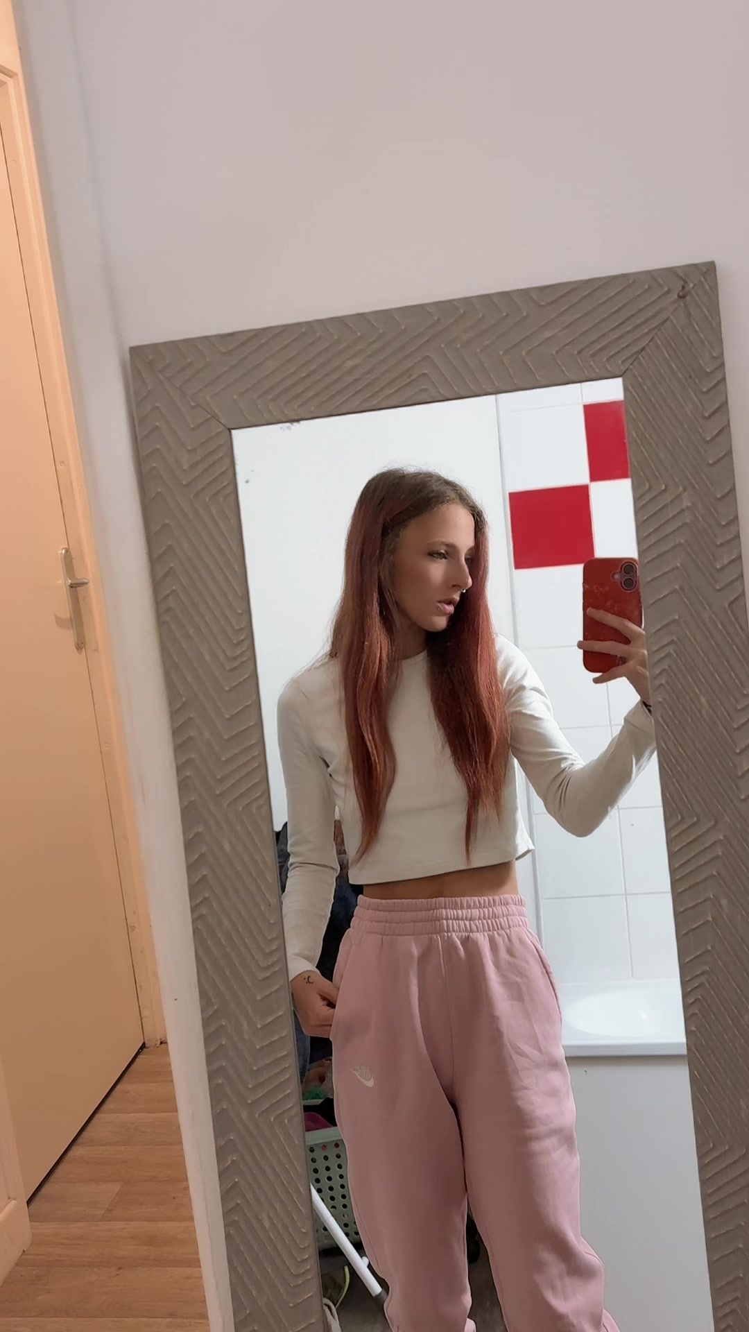 @Nini🖤🏳️🌈
