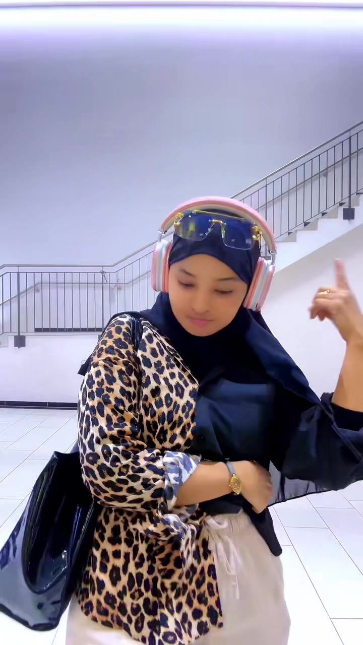@👸Zuusu Ahmed Suraley🇸🇴🇩🇪