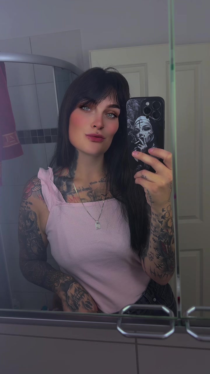 @Michelle🦅