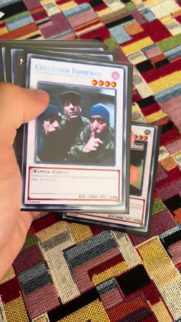 @custom card