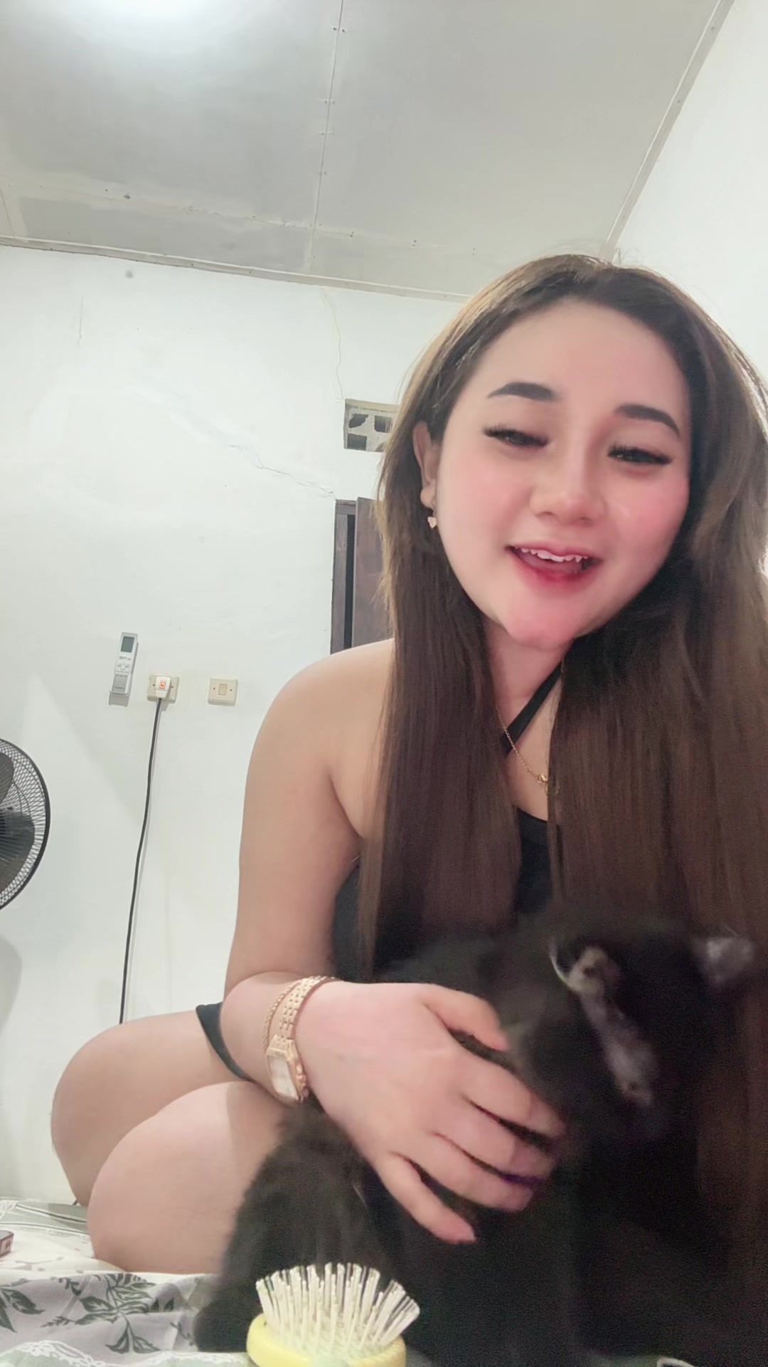 @inisintottyy