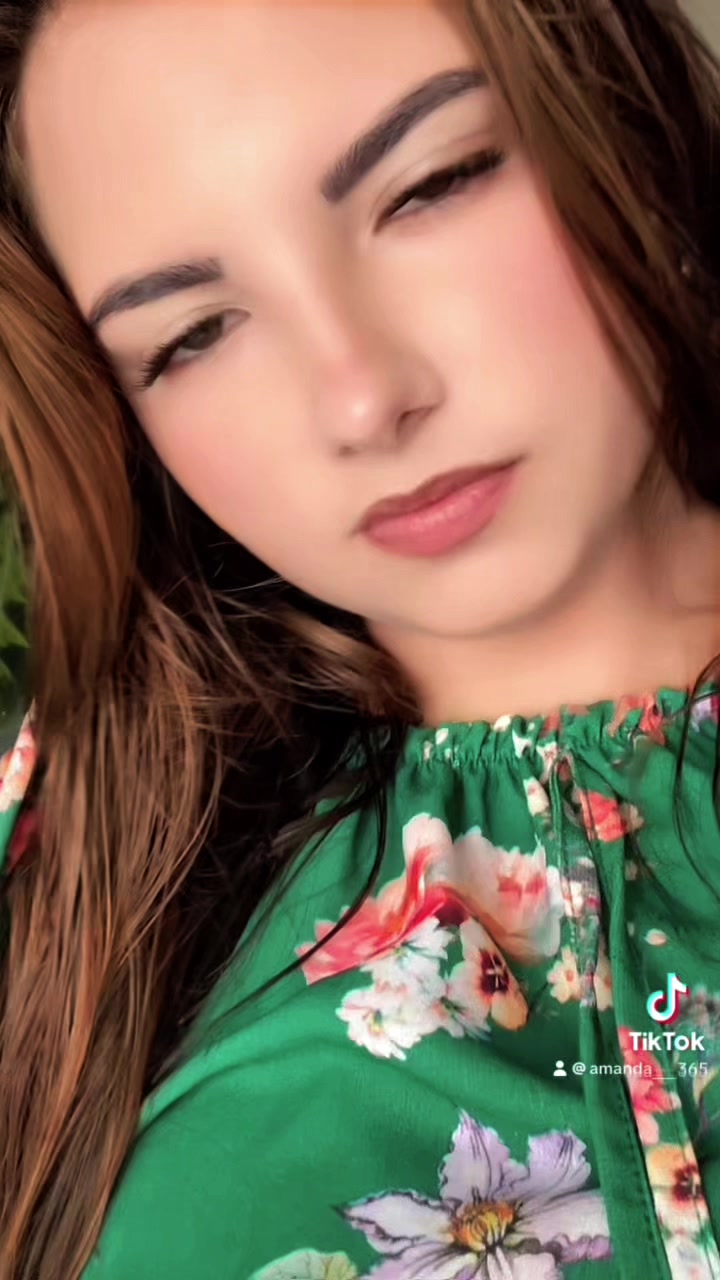 @𝓐𝓶𝓪𝓷𝓭𝓪🦋🌑