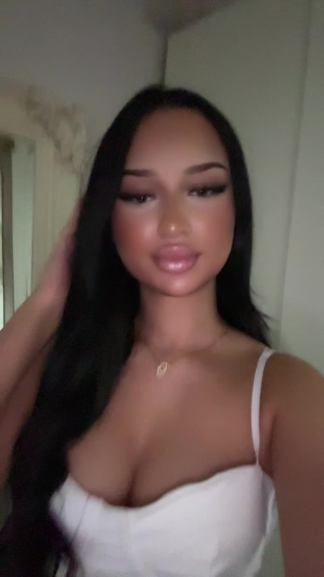 @𝒮𝒶𝓇𝒶𝒽.