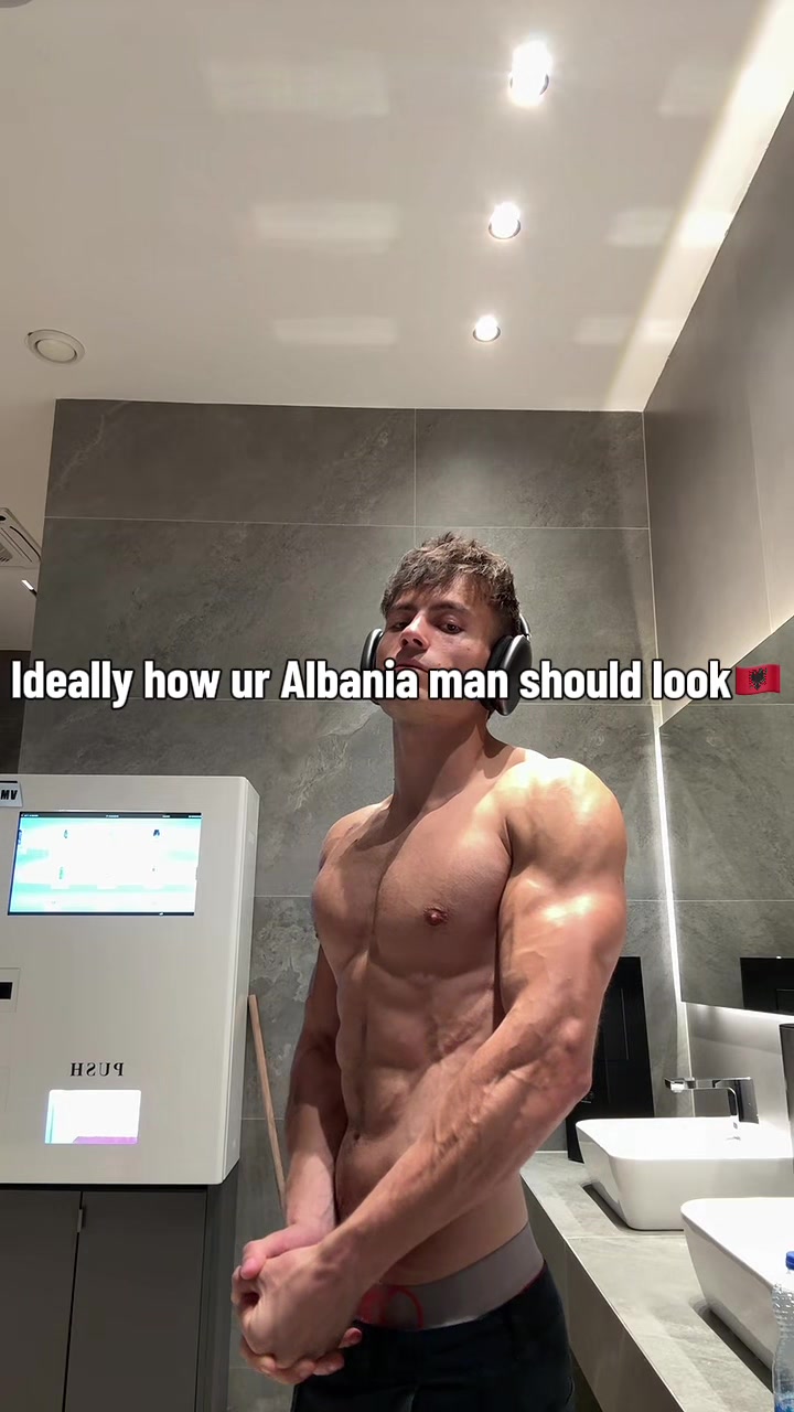 @nikuubree