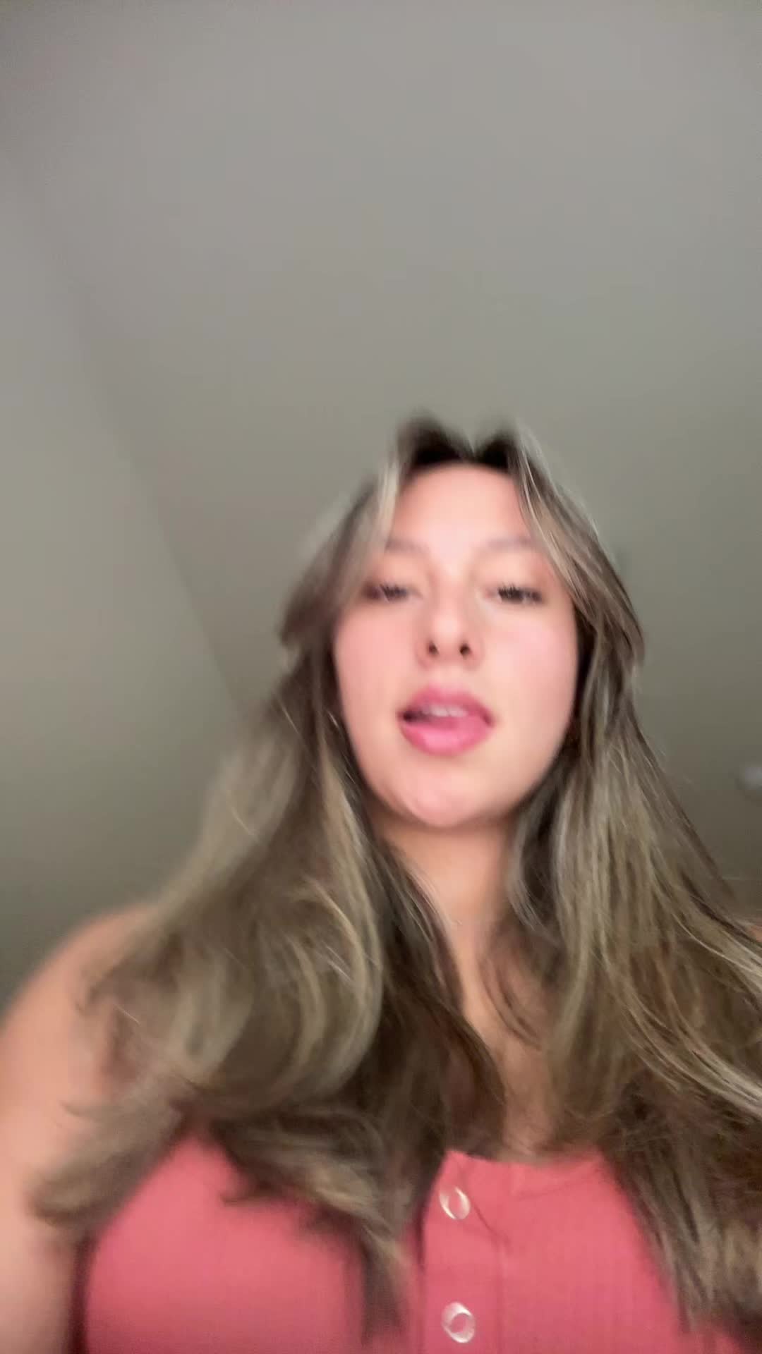 @Canela