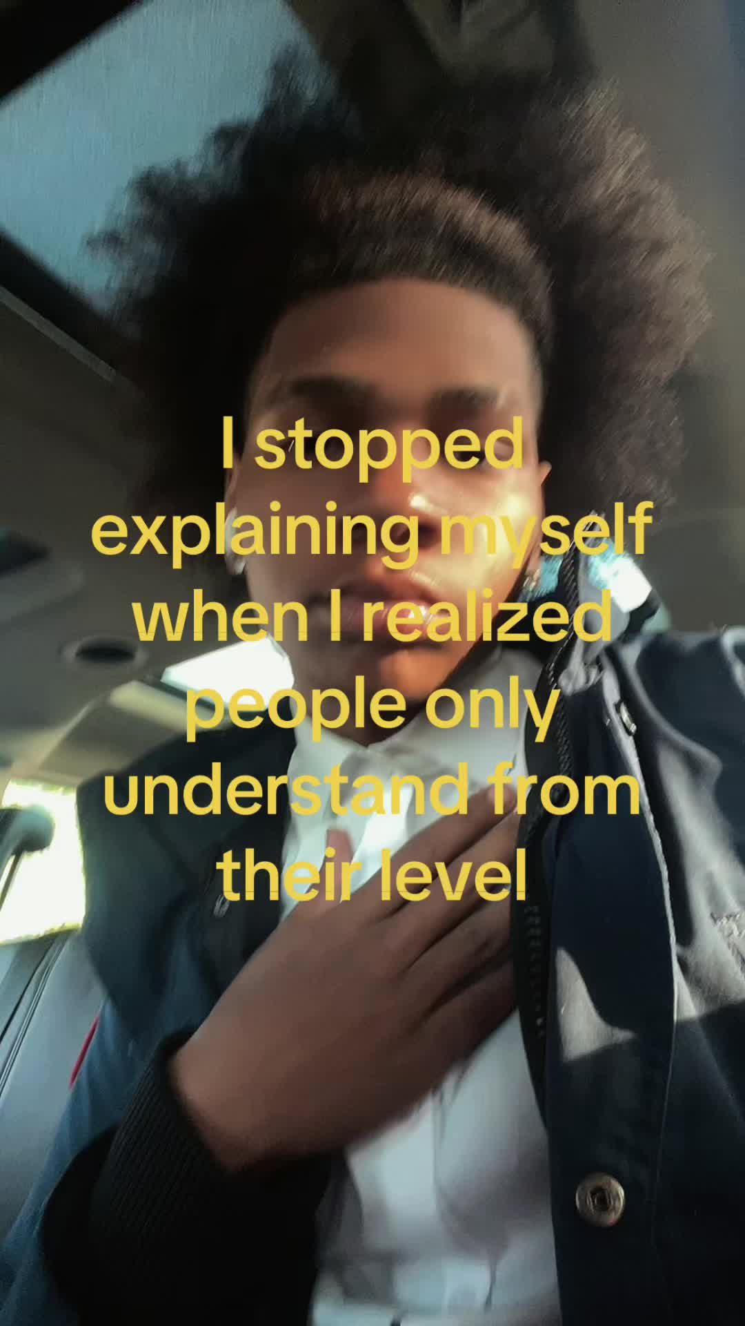 @⃟