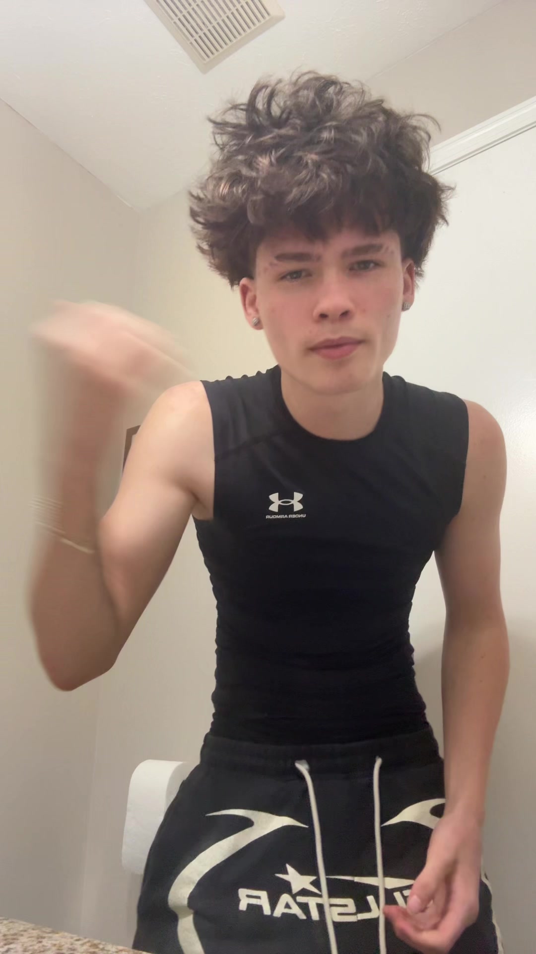 @whiteboyjddd