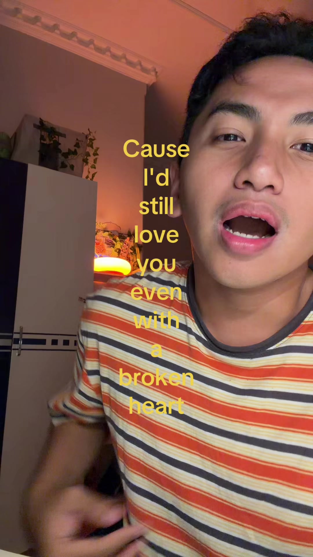 @mjull_