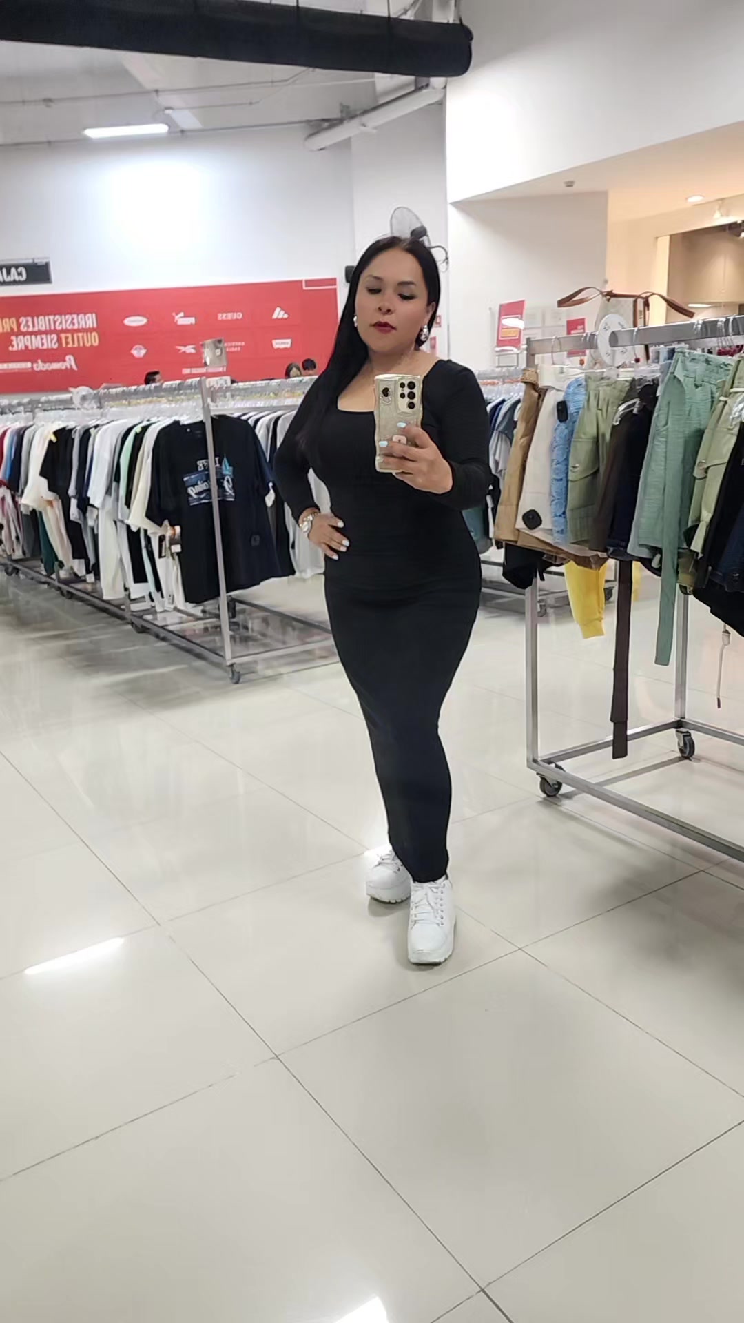 @LUCERO222