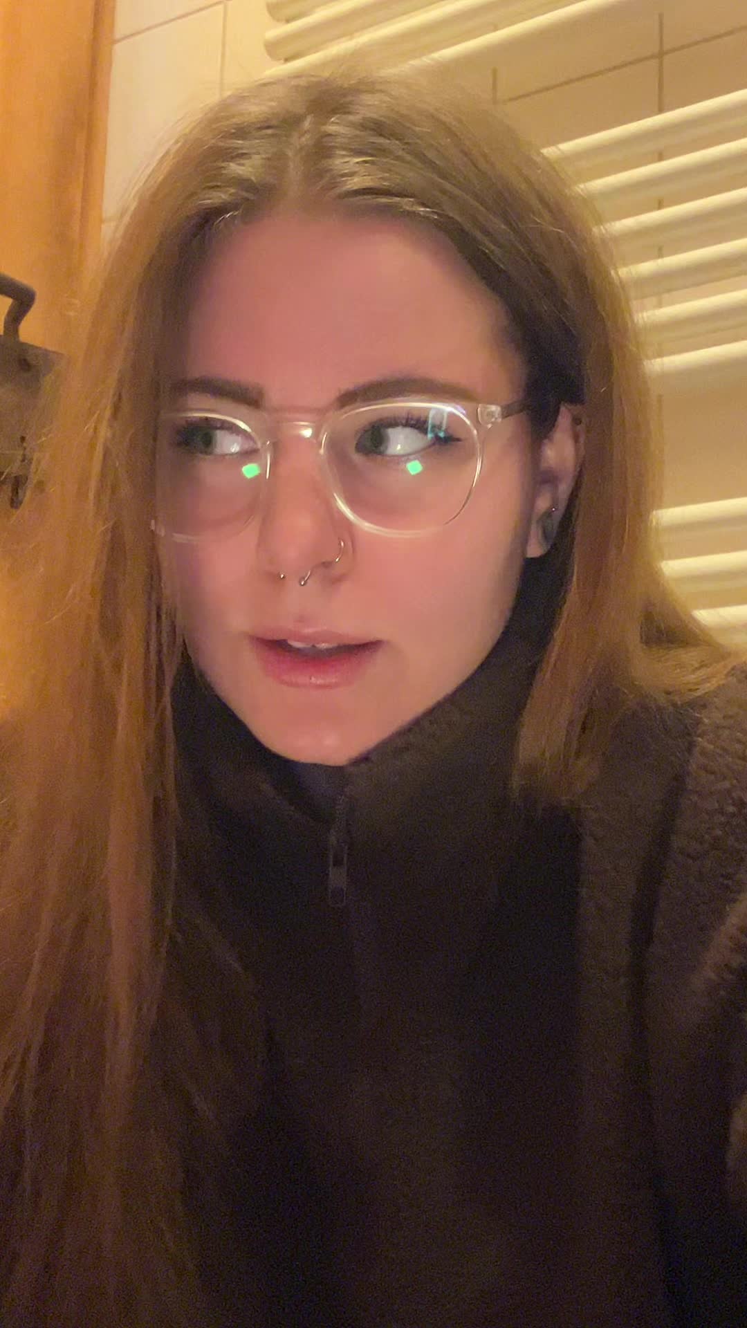 @holdemaiiid