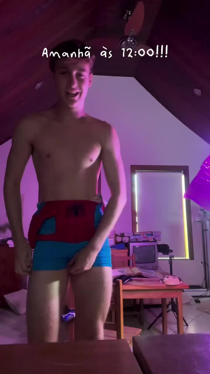 @Twinkboy