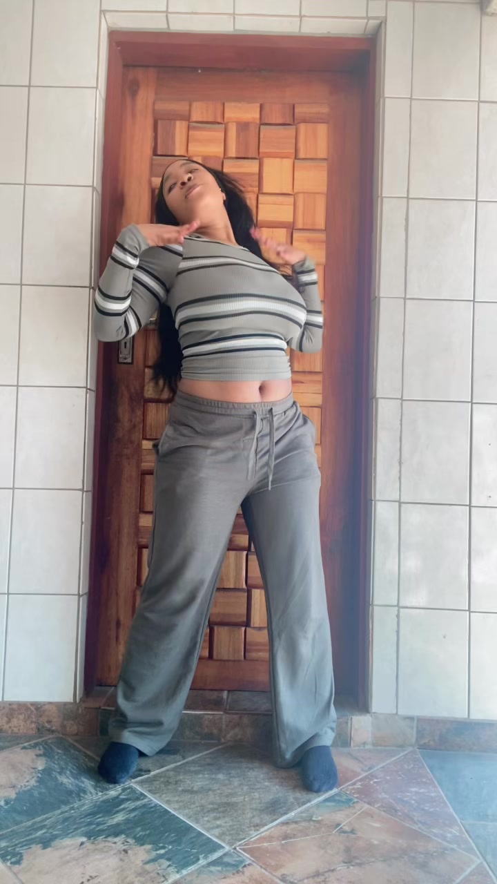 @thelocalshakira🌸