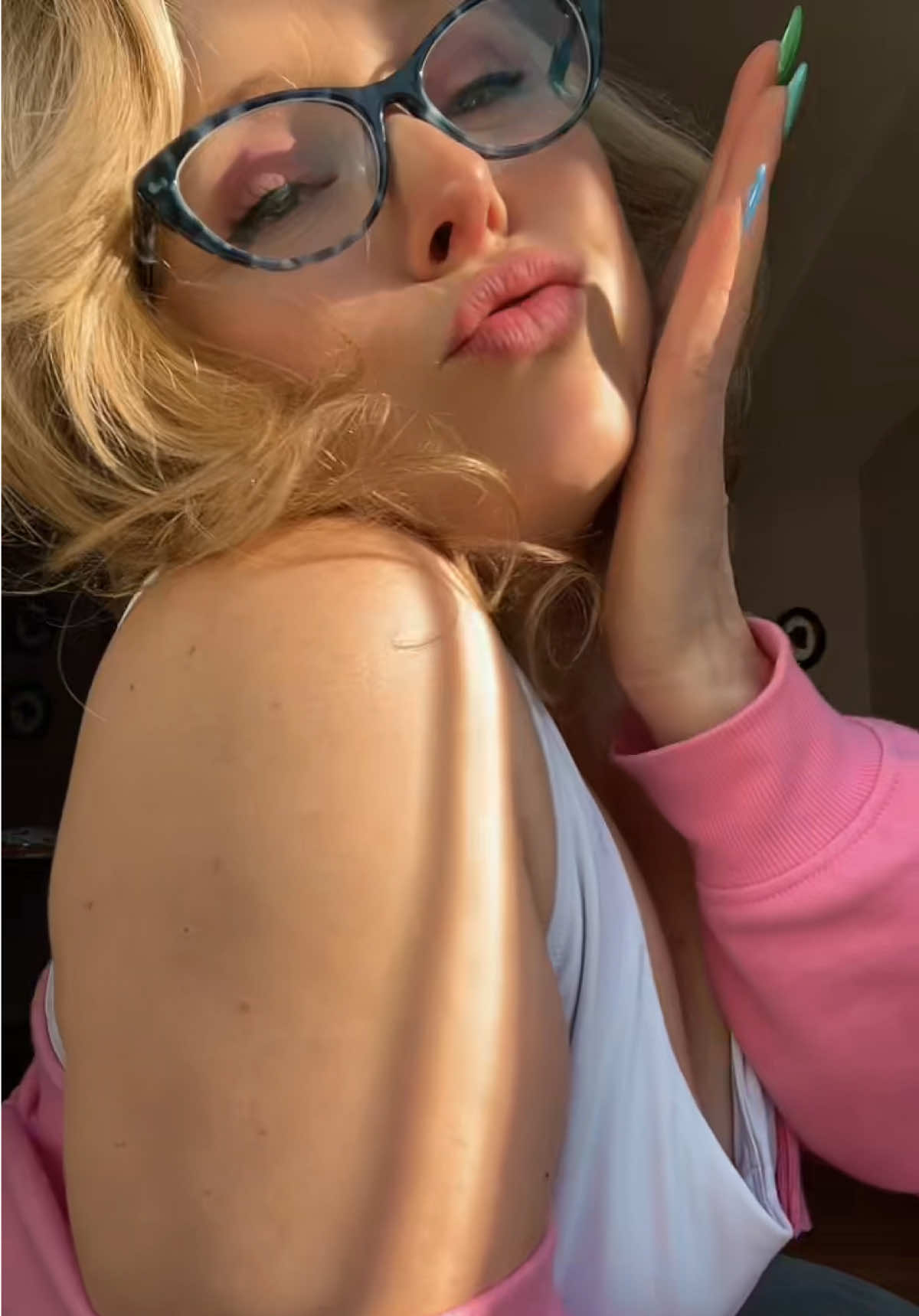@Lovelee