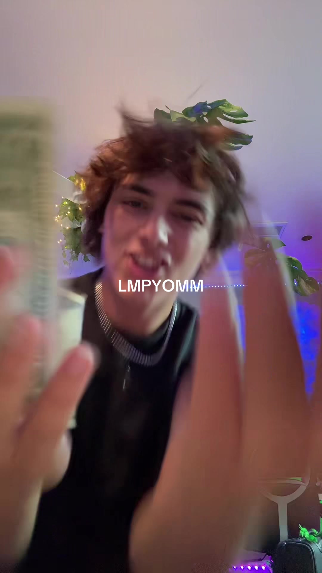 @Hxtch