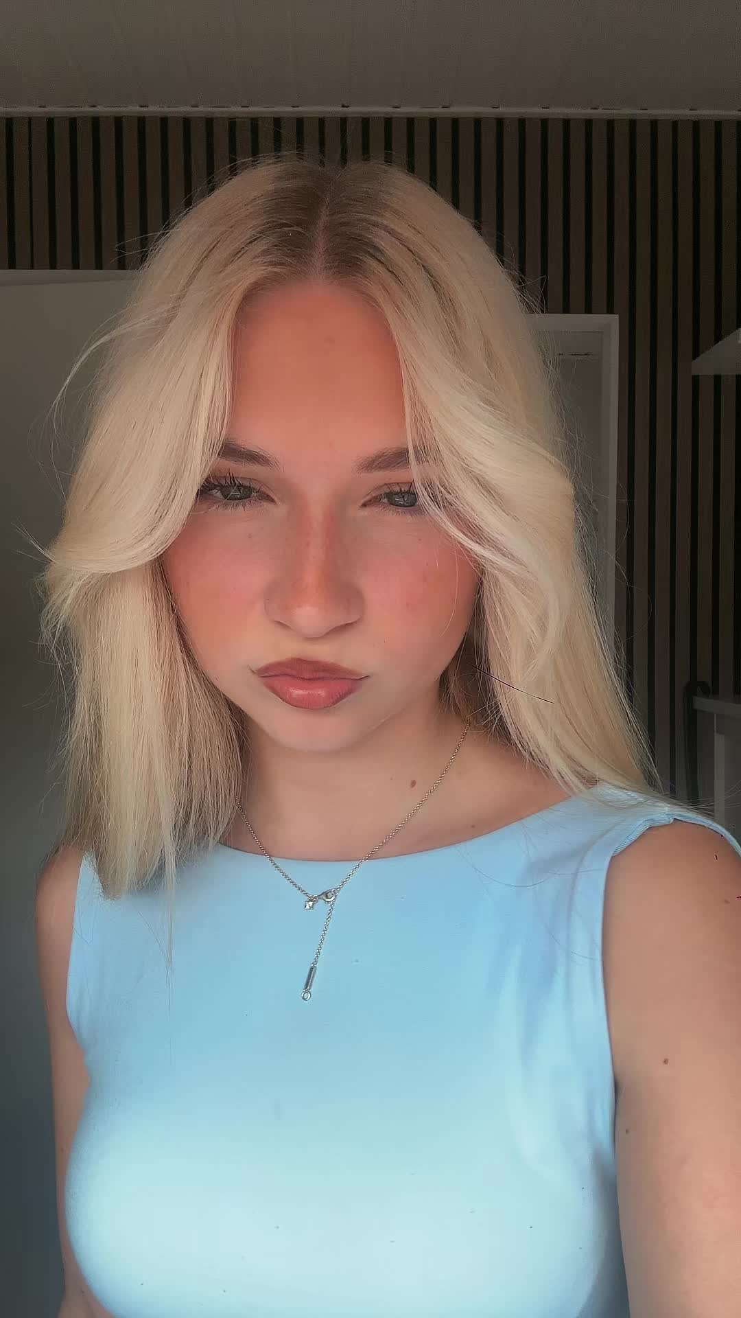 @Lulu🇩🇪