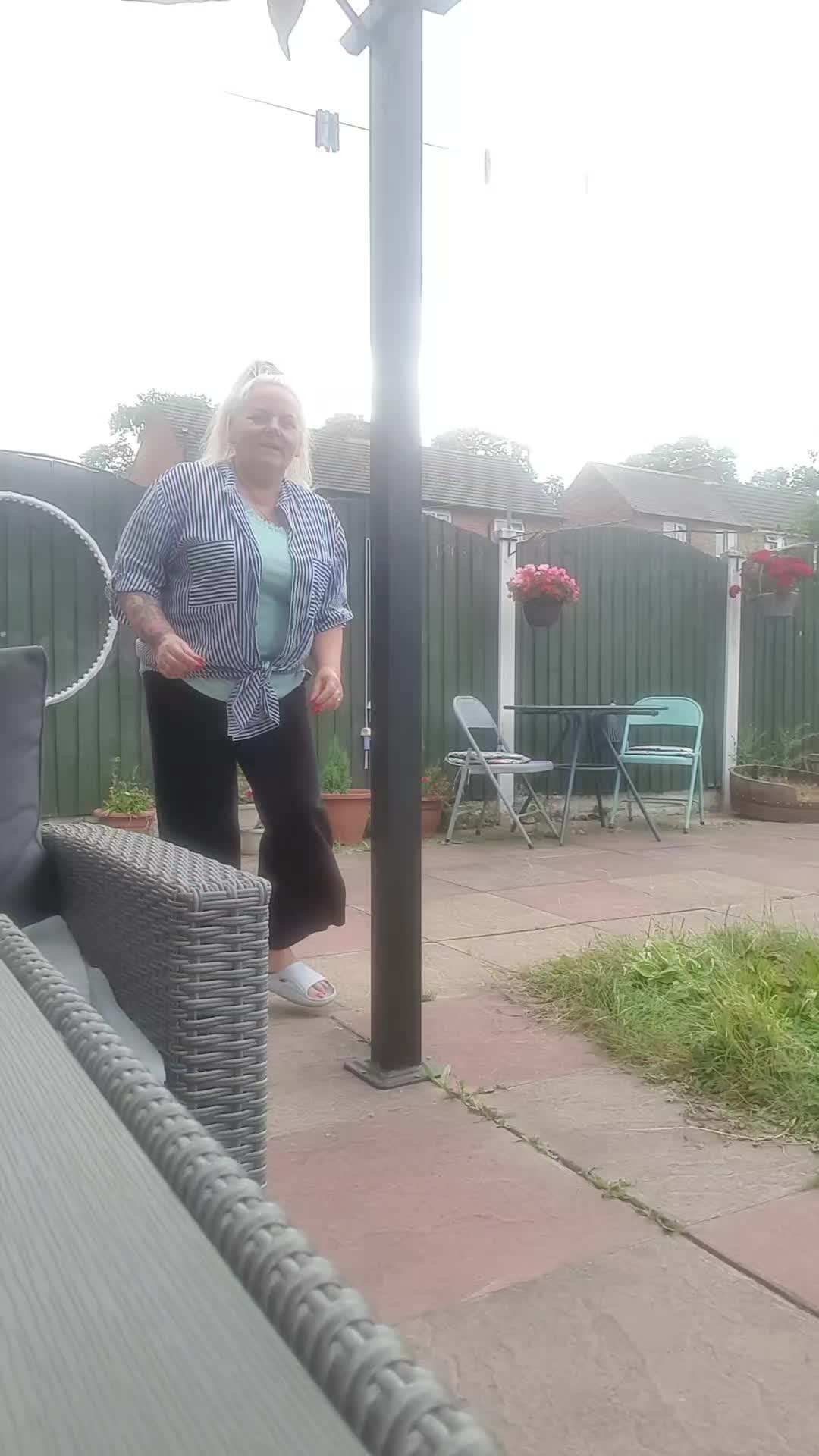 @Katty 58 plus size🤣