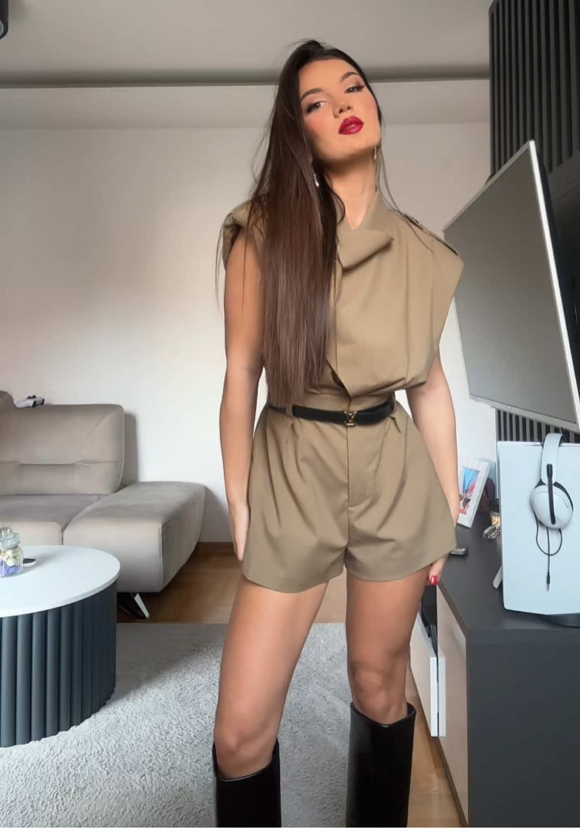 @Anja