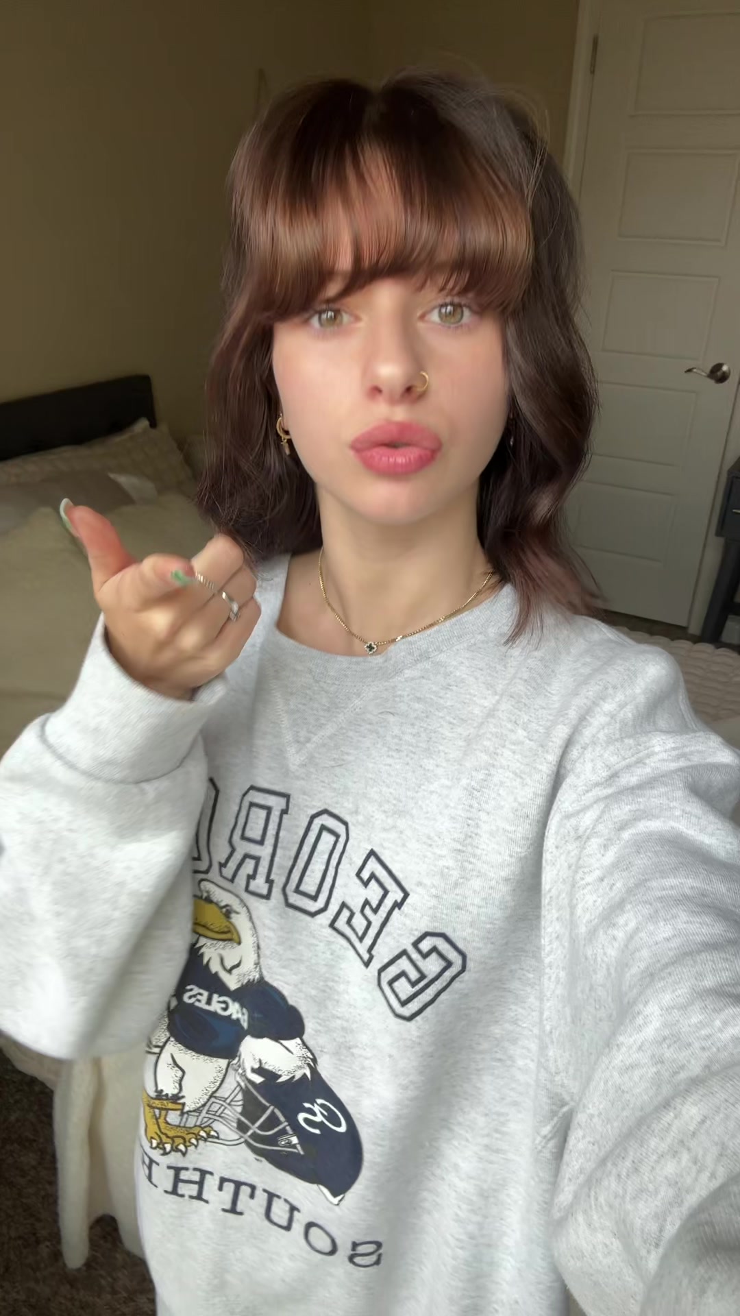 @rhy🌝