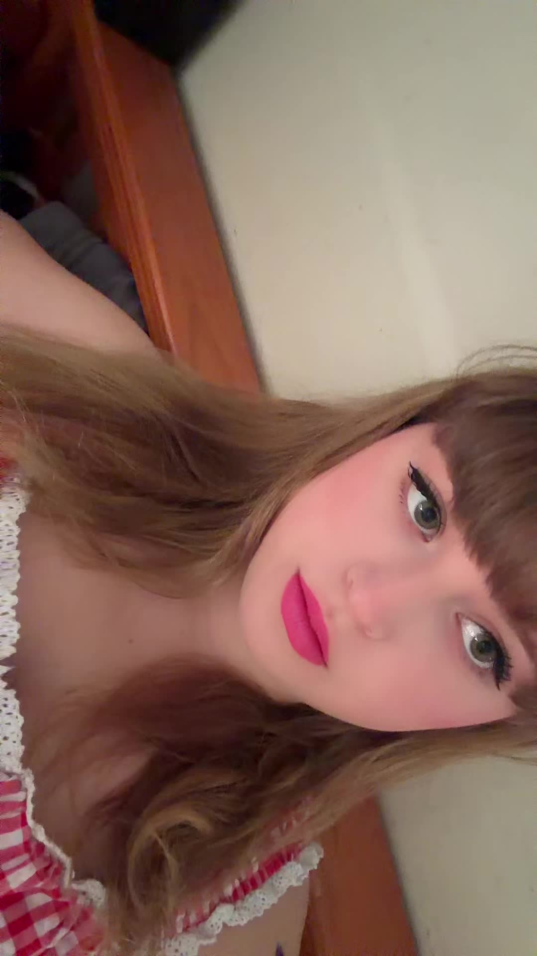 @holly.ann1.0