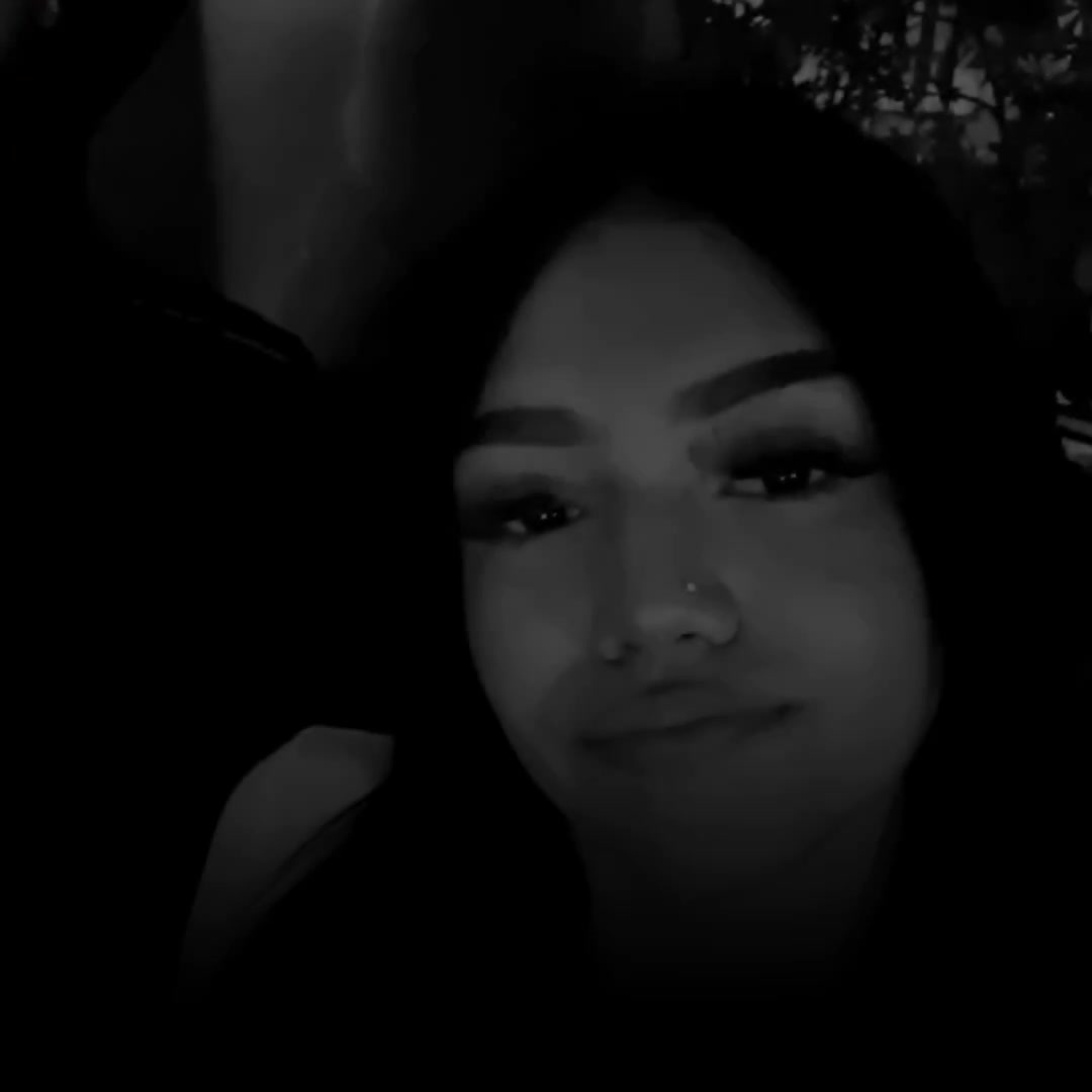 @𝒢