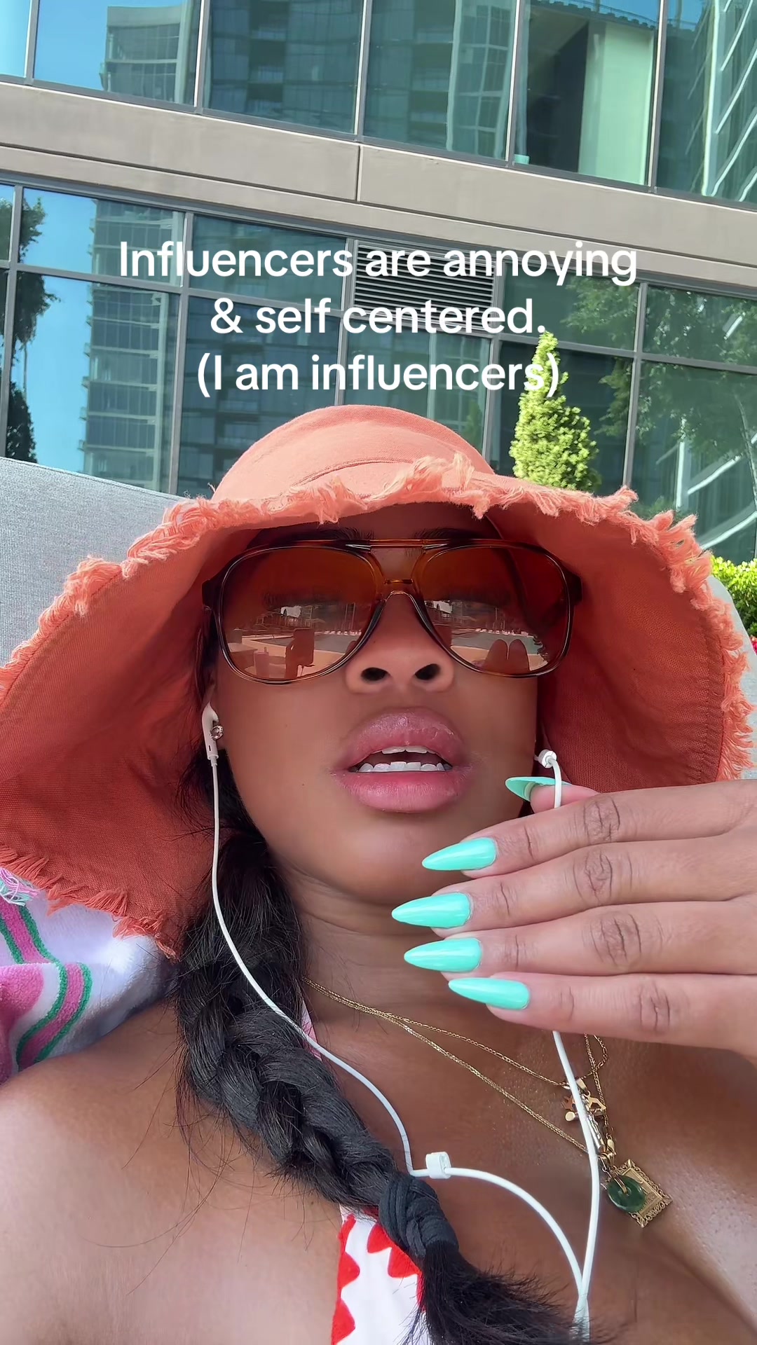 @Dr.Destini