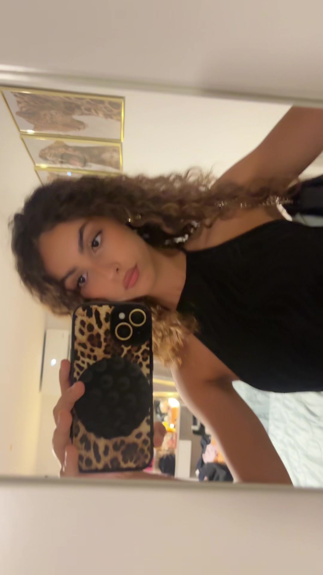 @Julia👸🏽