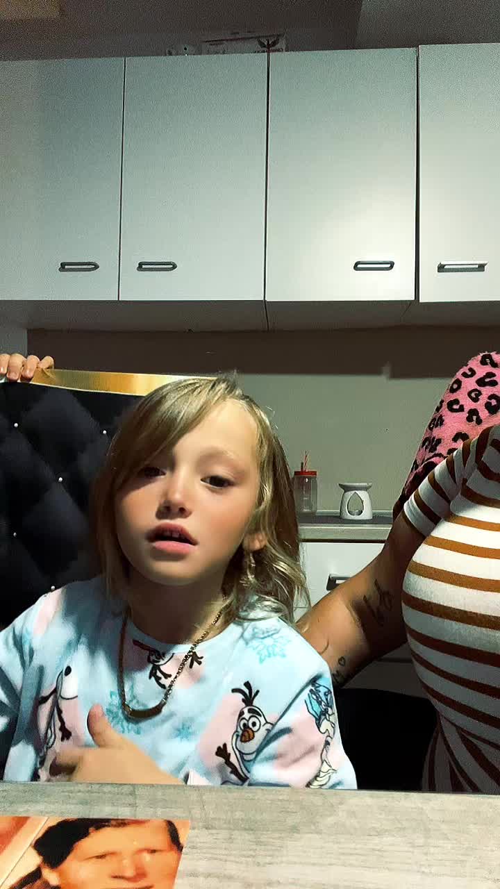 @lauradimcrame