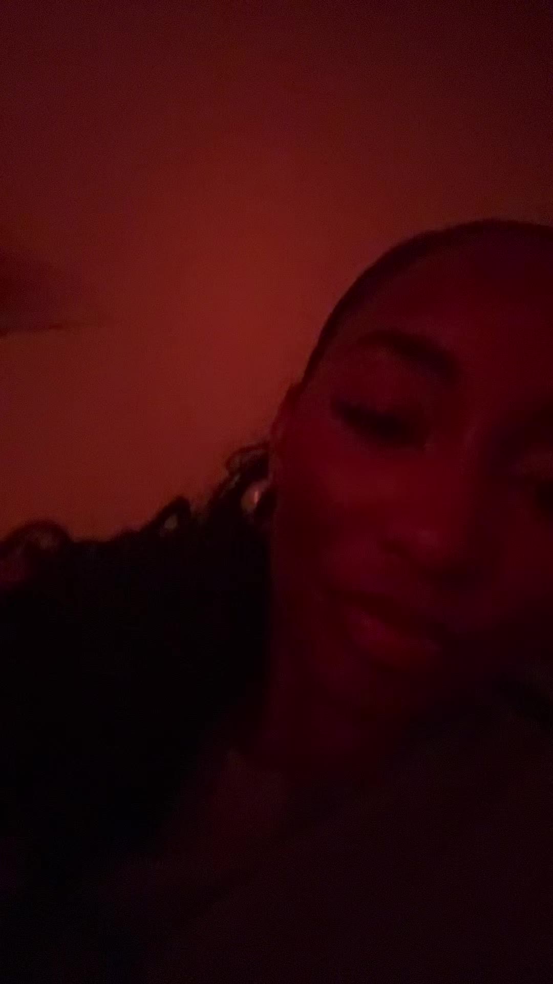 @robyn