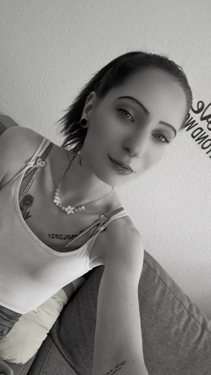 @❤️🖤