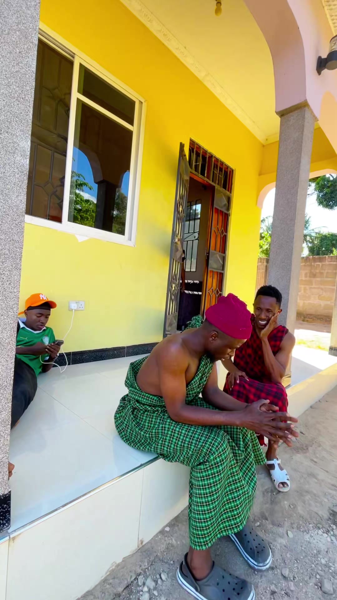 @mpanyura_comedian
