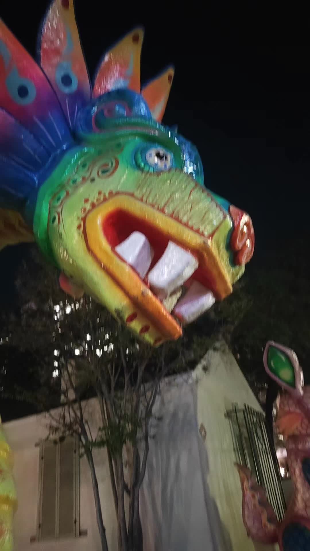 @mj