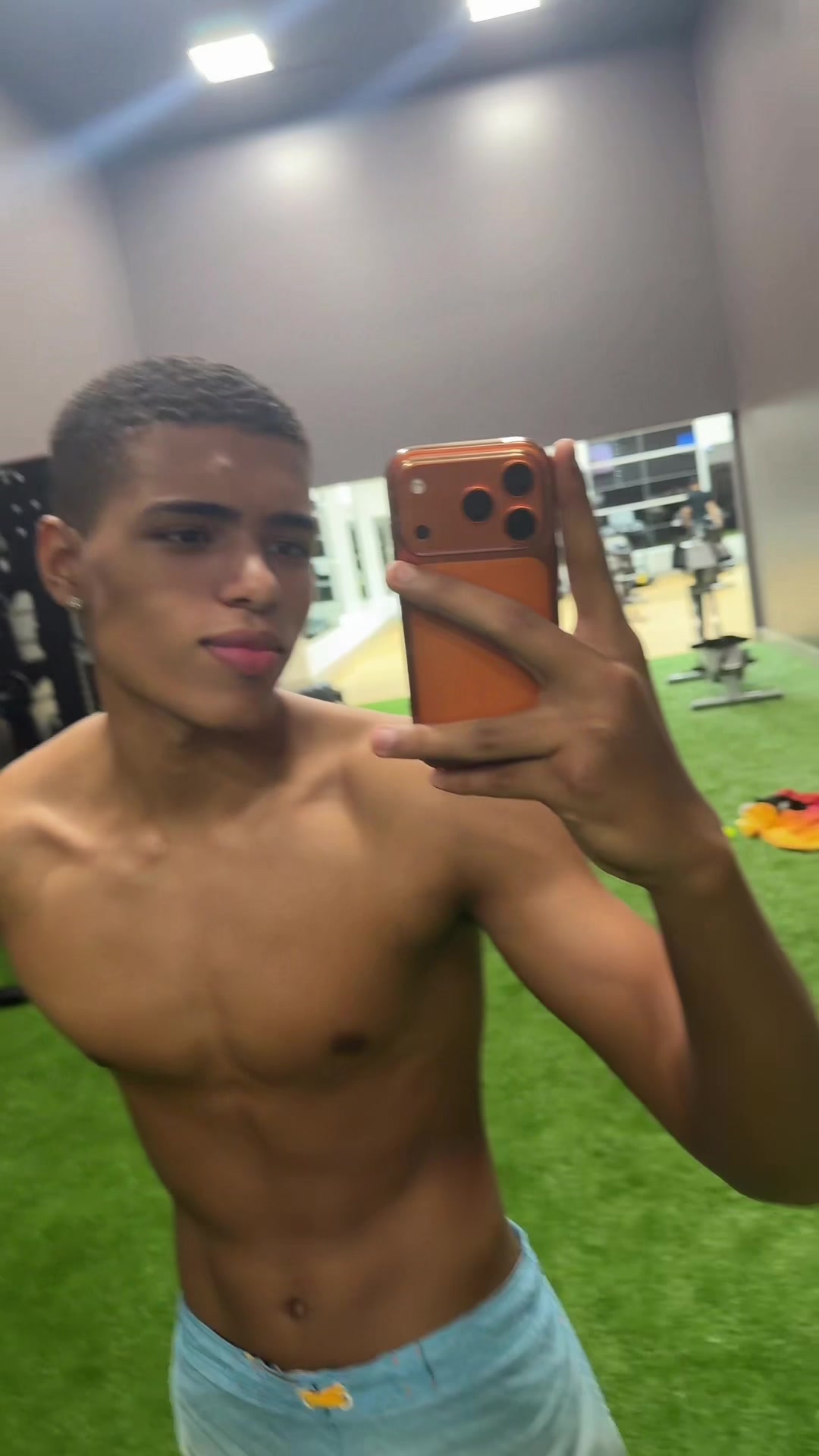 @Xiomar