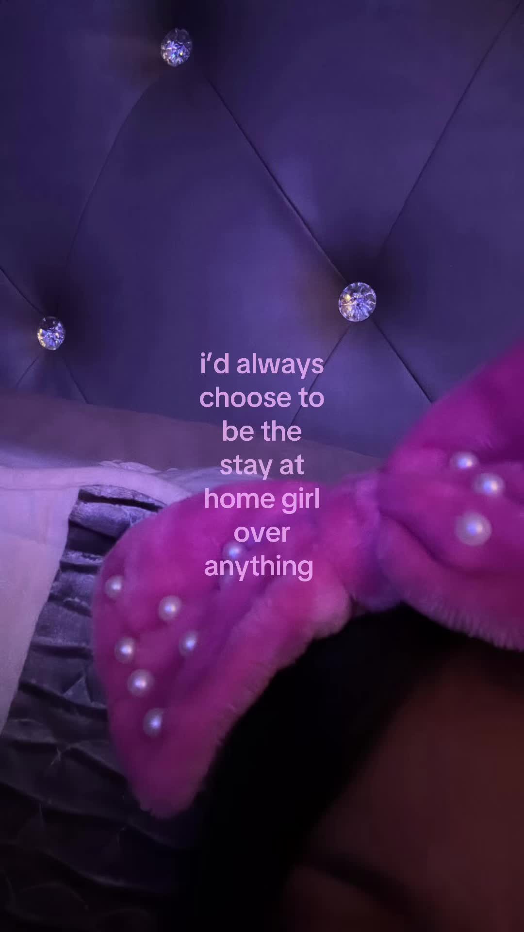 @𝑚𝑜𝑟𝑒𝑛𝑖𝑡𝑎 🪷