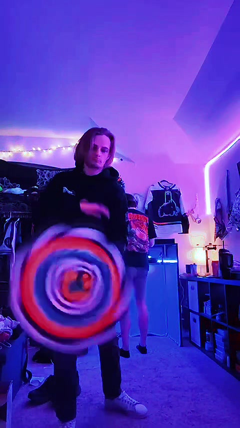 @w0okus
