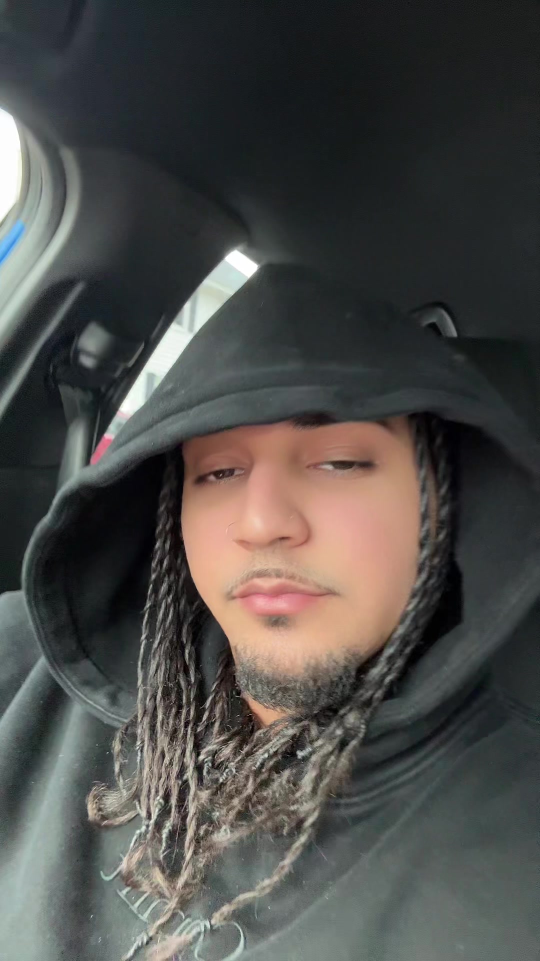 @ANYELO 🌬️🦀