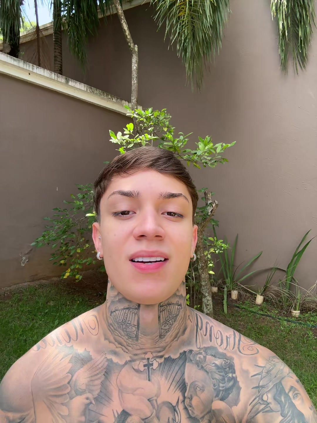 @Amorim