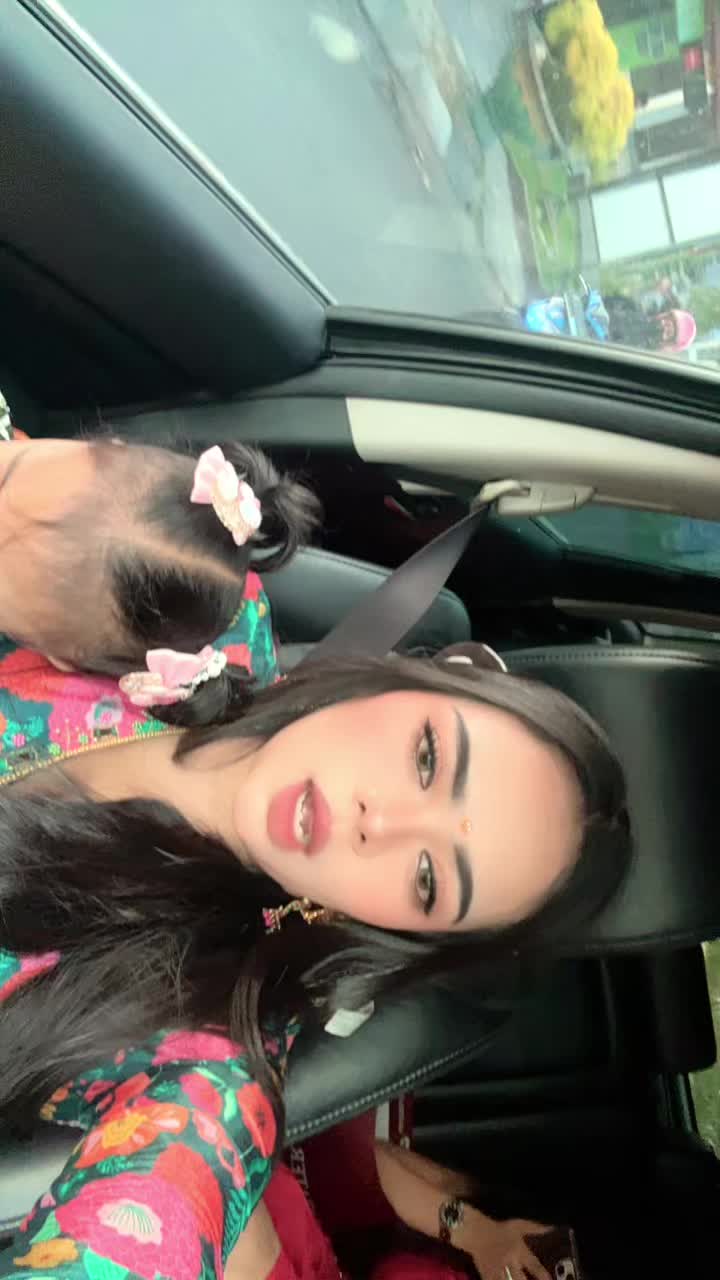 @𝓑𝓪𝓫𝔂 𝓡𝓲𝓻𝓲 🧿