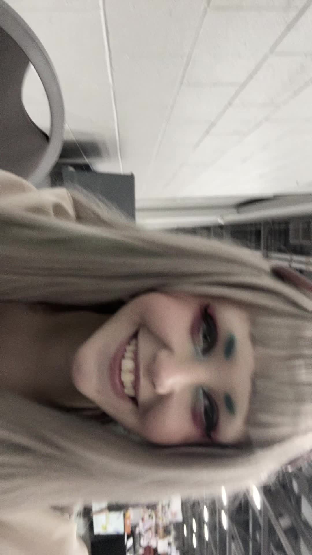 @Moxx