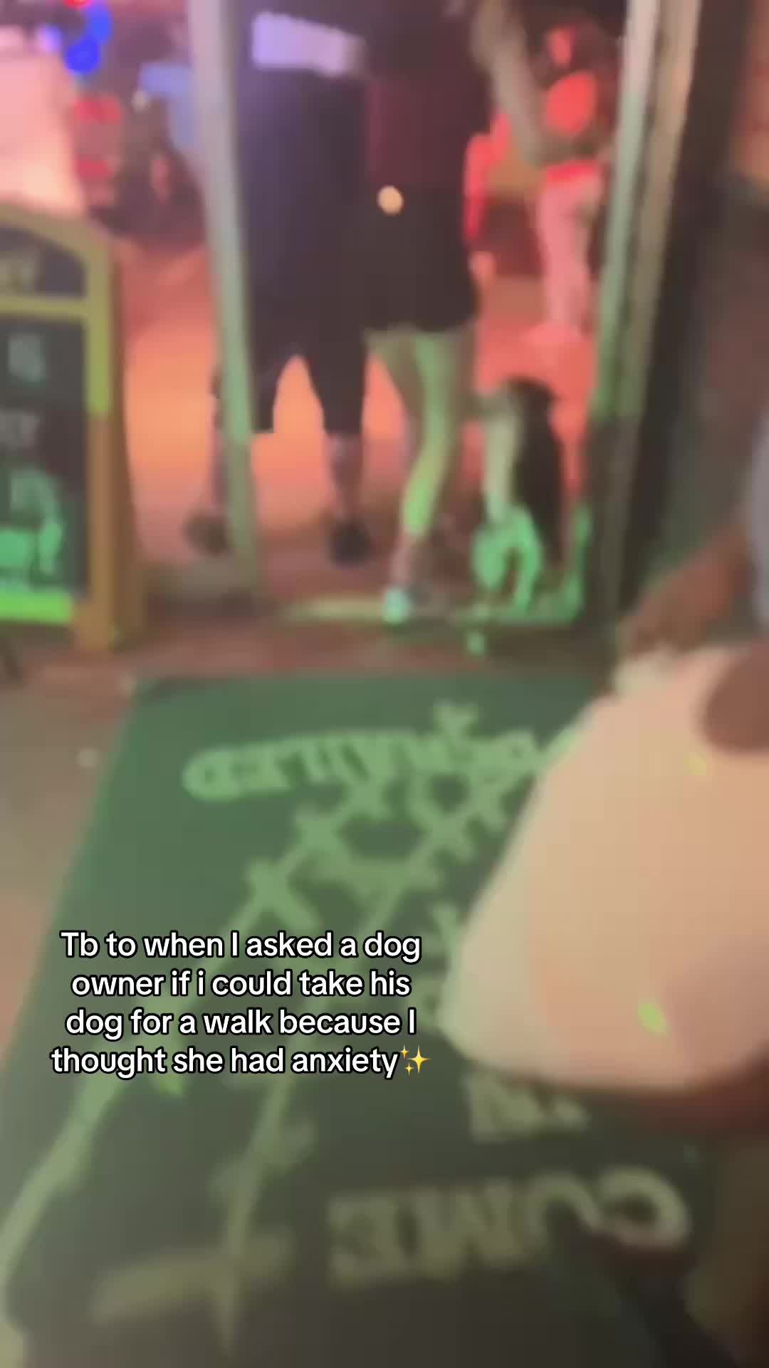 @moodyverr