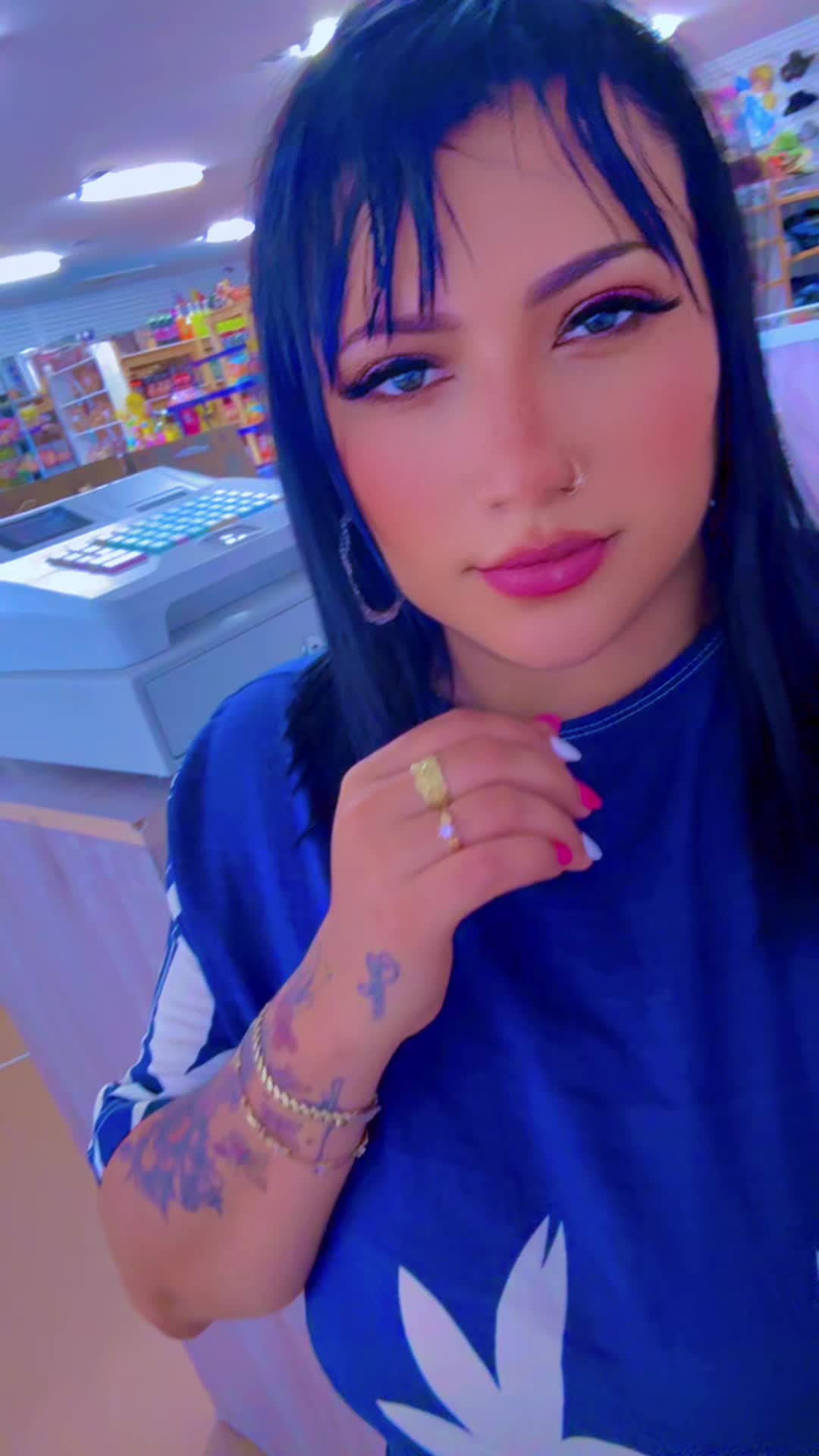 @Yoly🕷️