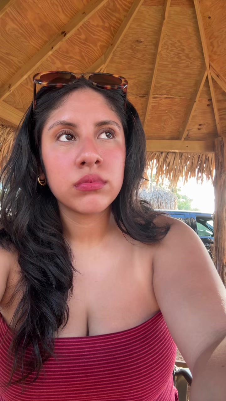@aarontaylorjonsonswife