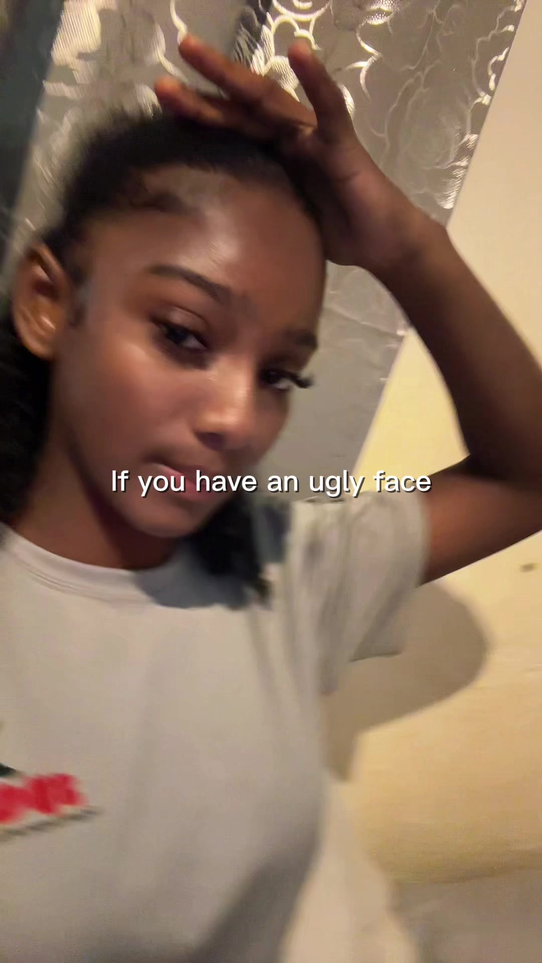 @🦅