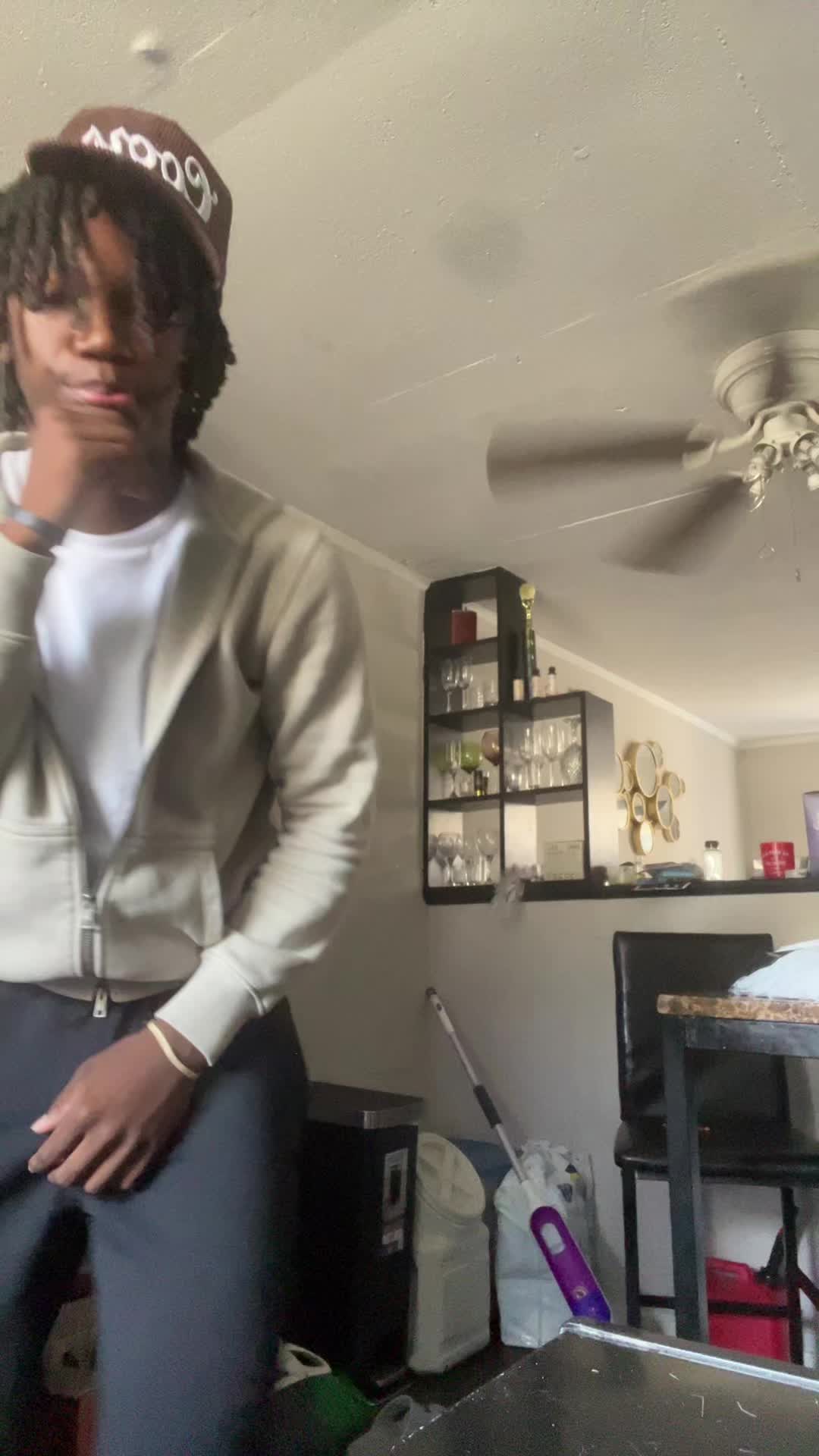 @vllanarcj🇬🇭