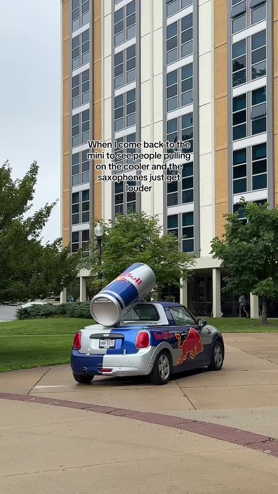 @vee