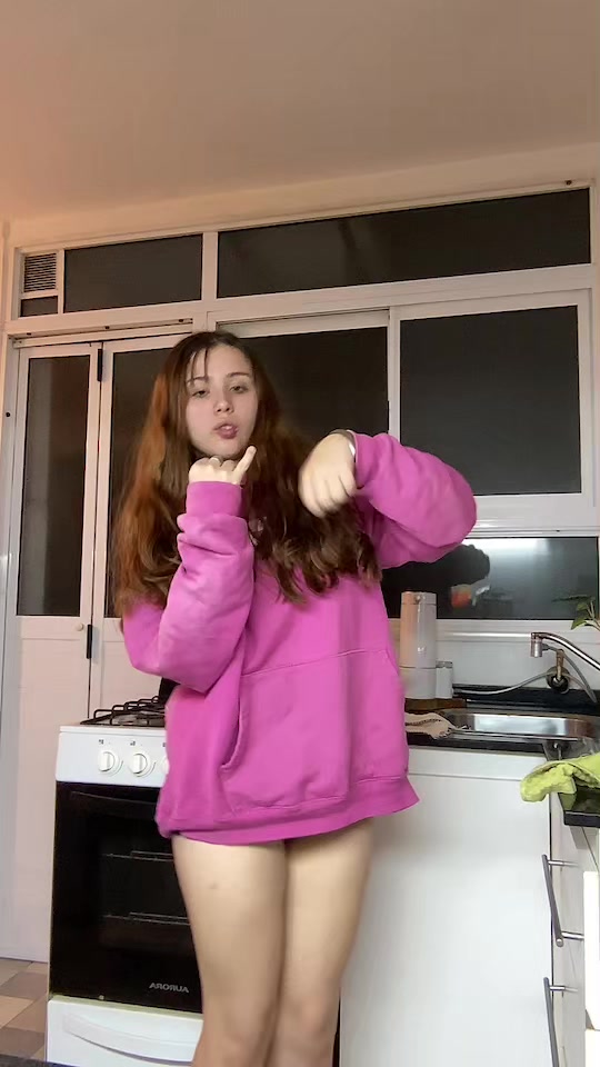 @🐩